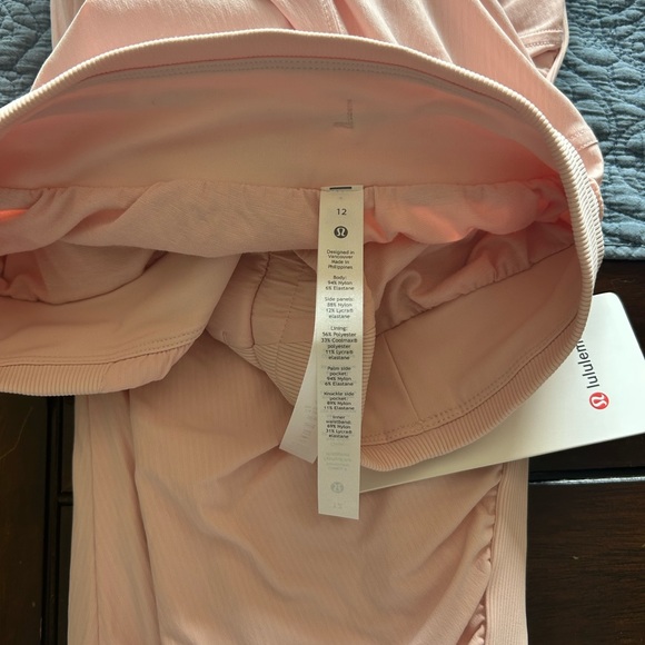 Beyond the Studio Lined Jogger - Picture 6 of 11